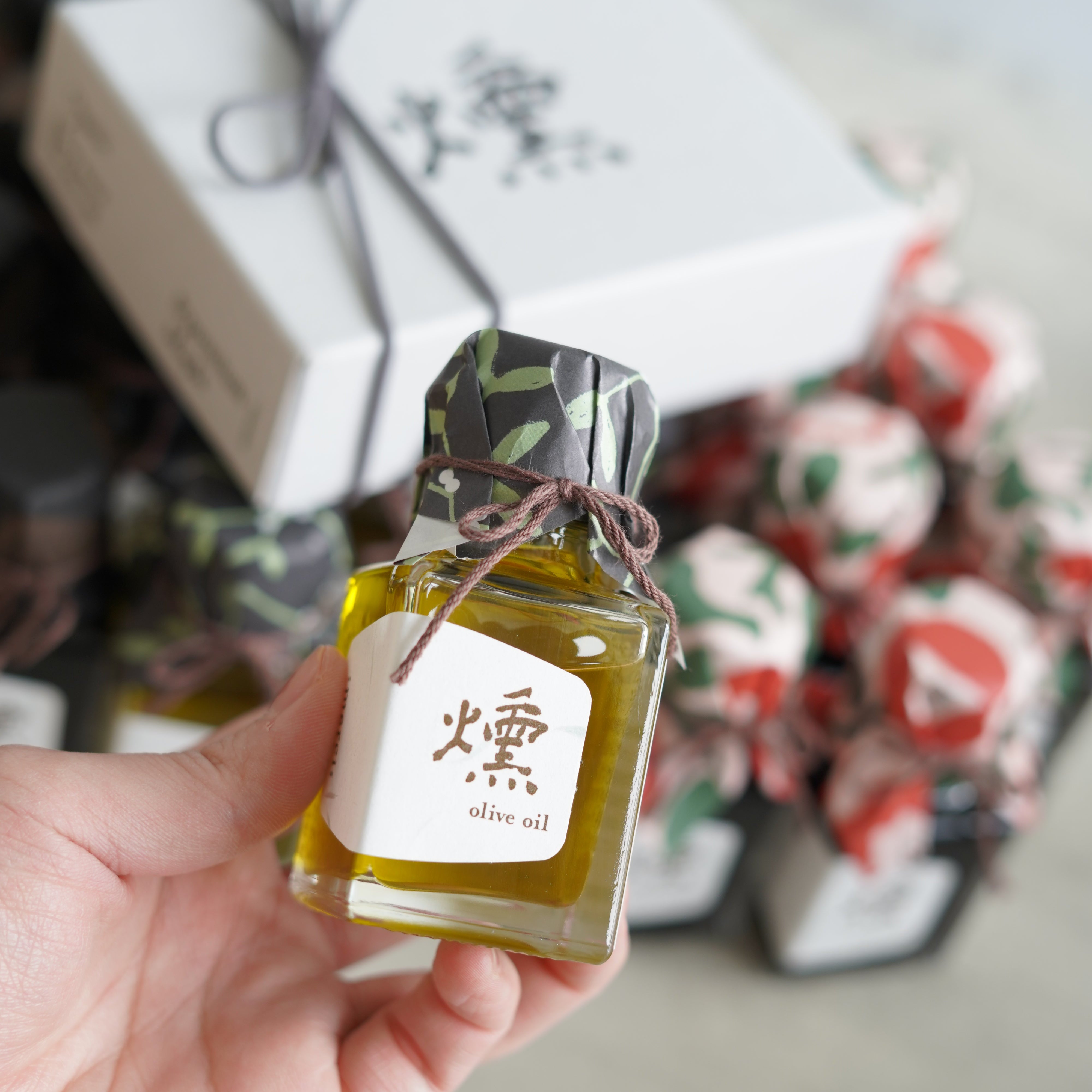 merci 燻製オリーブオイル – merci-japan